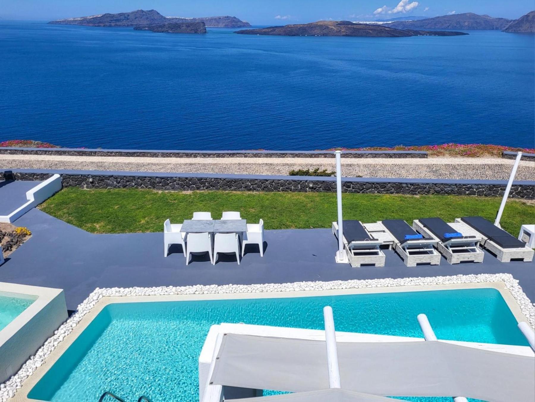 Santorini Princess Presidential Villa