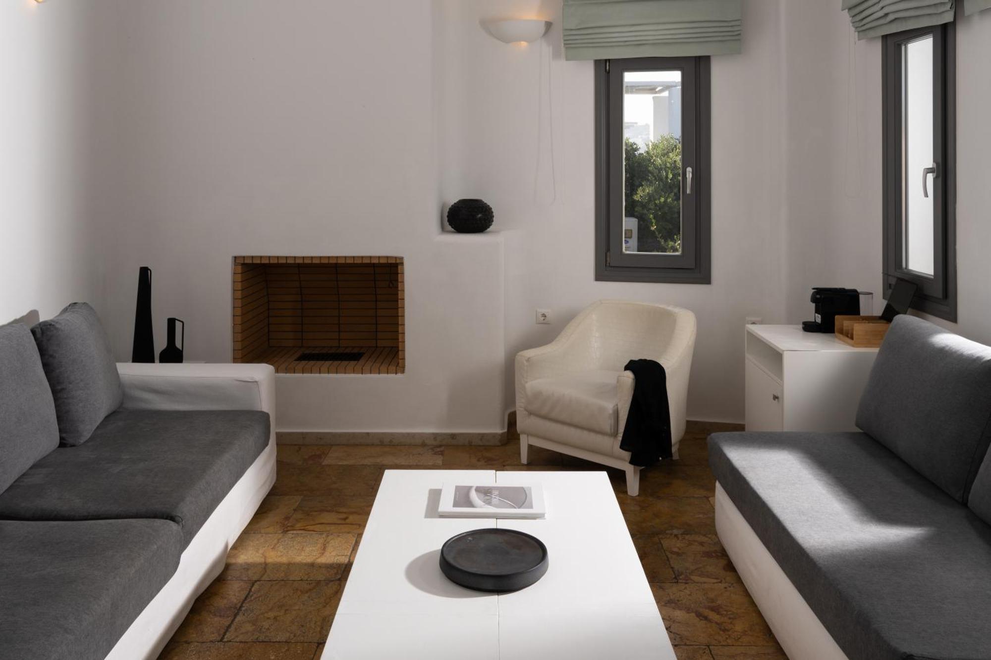 Santorini Princess Presidential Villa Akrotírion