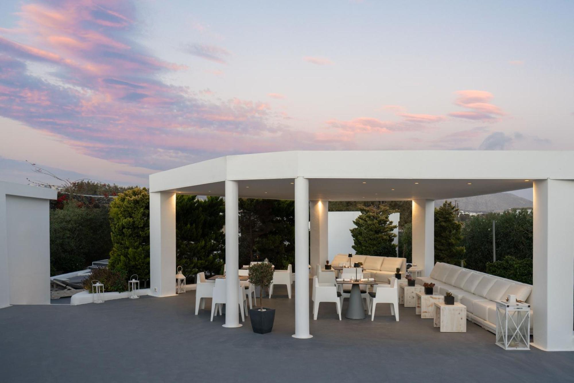 Santorini Princess Presidential Akrotírion